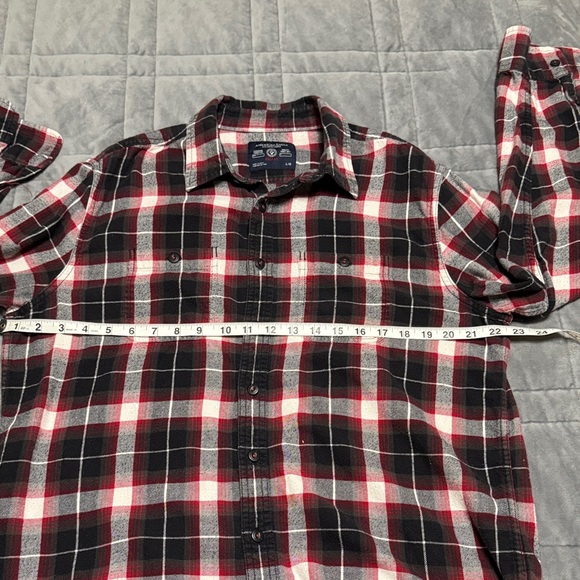 American Eagle Outfitters Black and Red Plaid Shirt - Picture 5 of 6